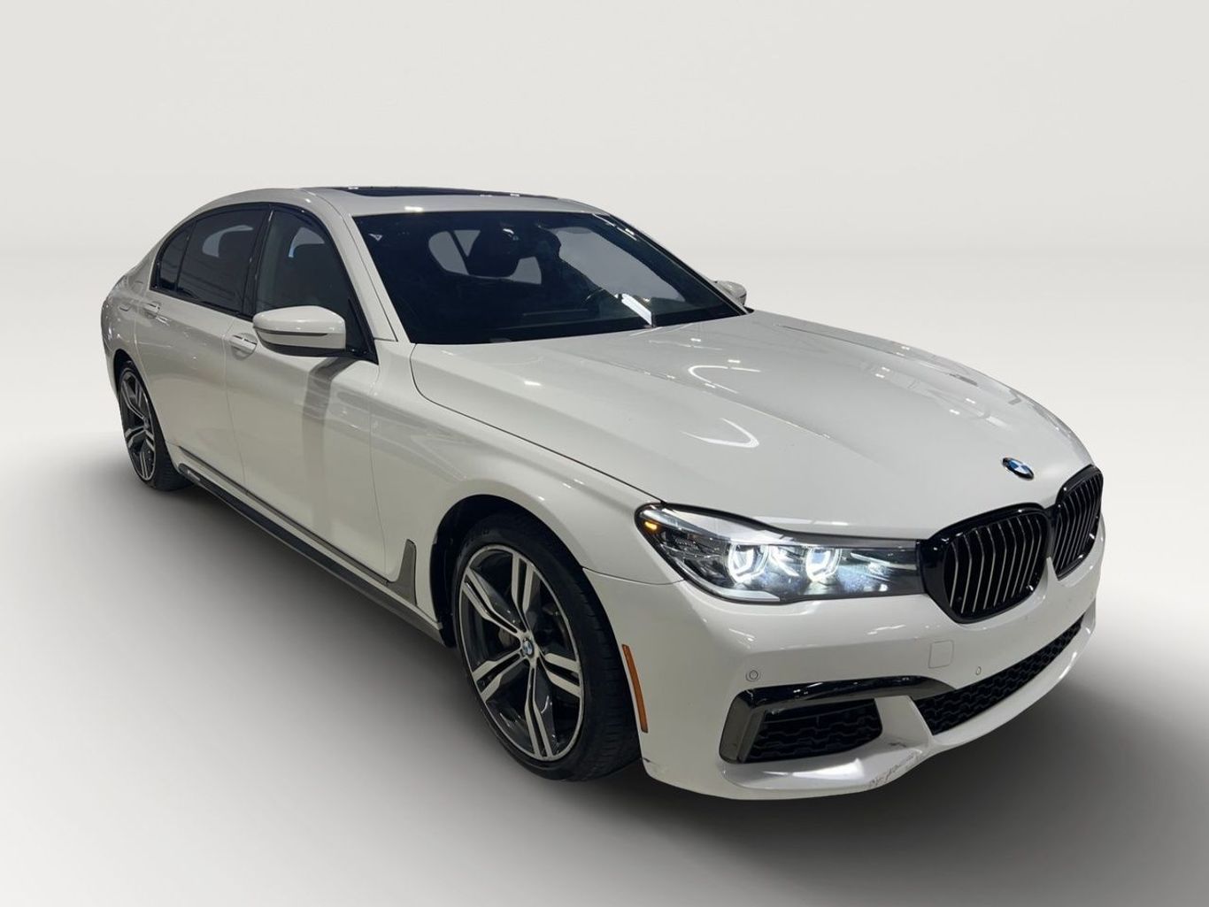 2019 BMW 7 SERIES SEDAN 6-CYL, TURBO, 3.0 LITER 740I SEDAN 4D