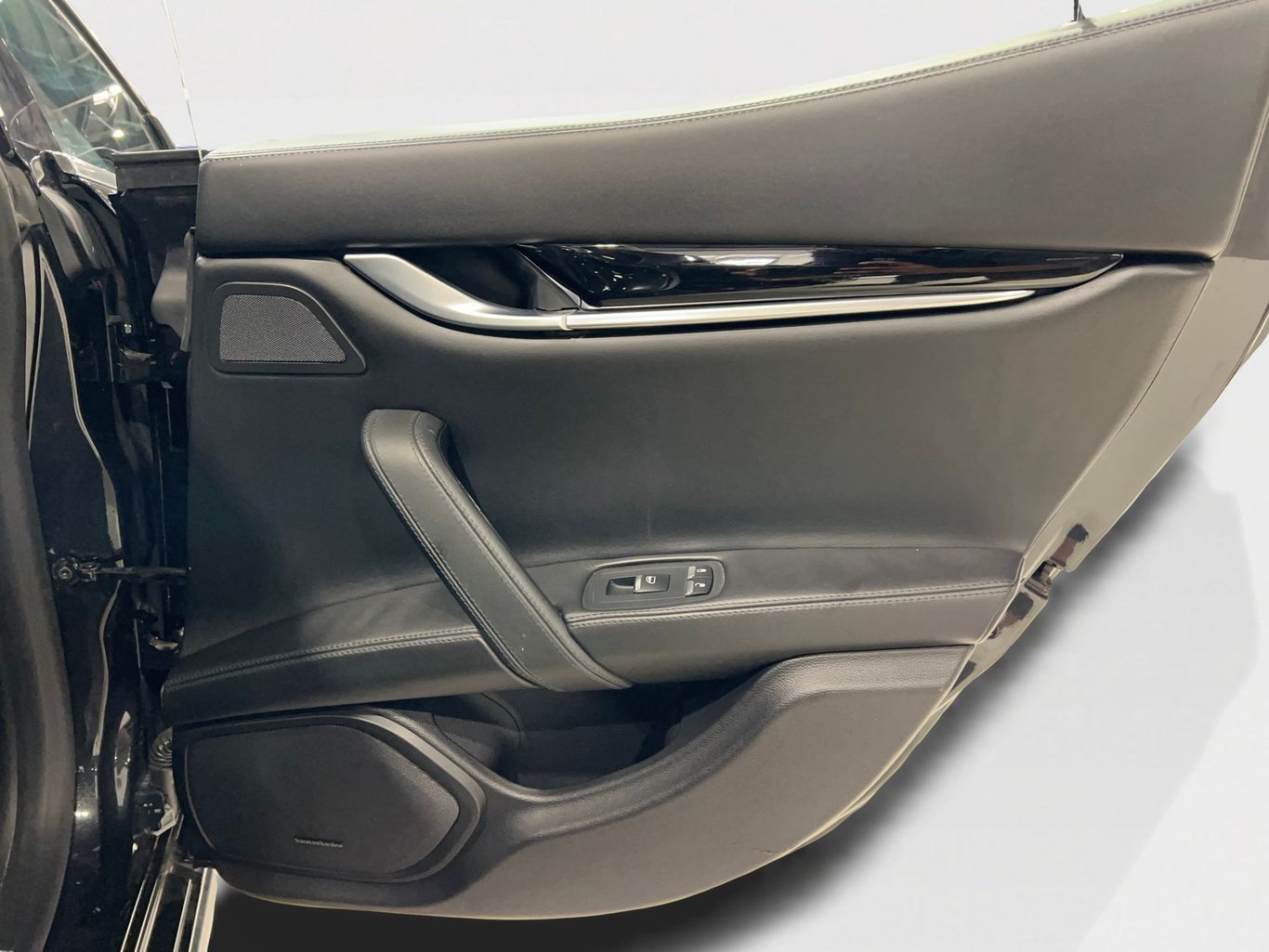 2023 MASERATI GHIBLI SEDAN V6, TWIN TURBO, 3.0 LITER MODENA SEDAN 4D