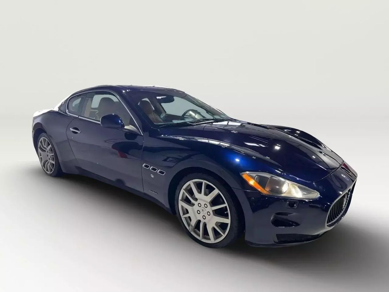 2008 MASERATI GRANTURISMO COUPE V8, 4.2 LITER COUPE 2D