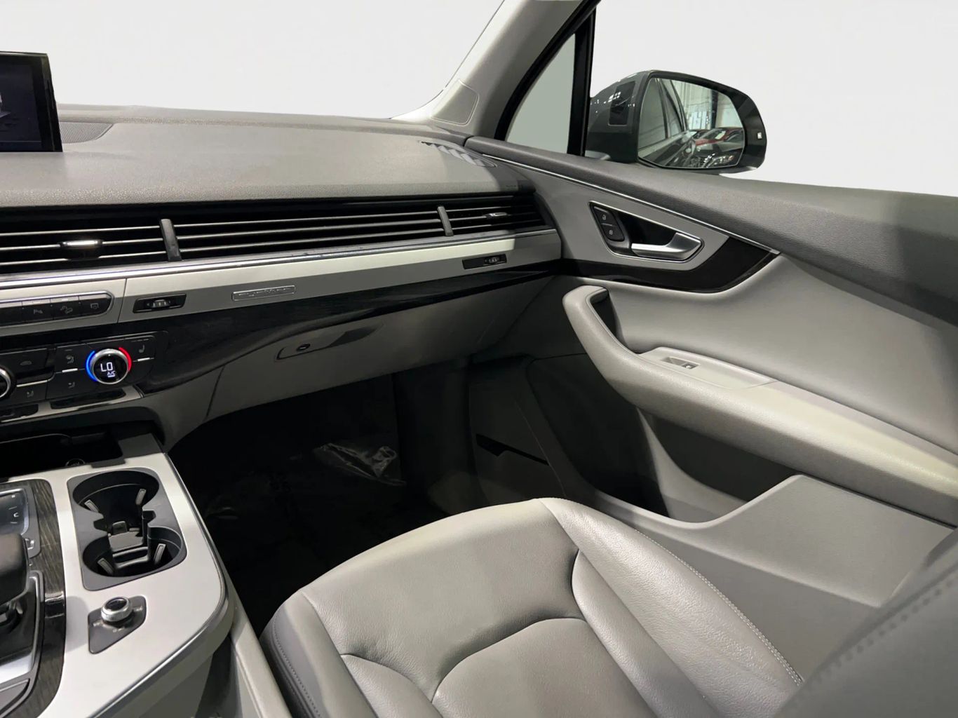 2019 AUDI Q7 SUV 4-CYL, TURBO, 2.0 LITER 45 TFSI PREMIUM PLUS SPORT UTILITY 4D