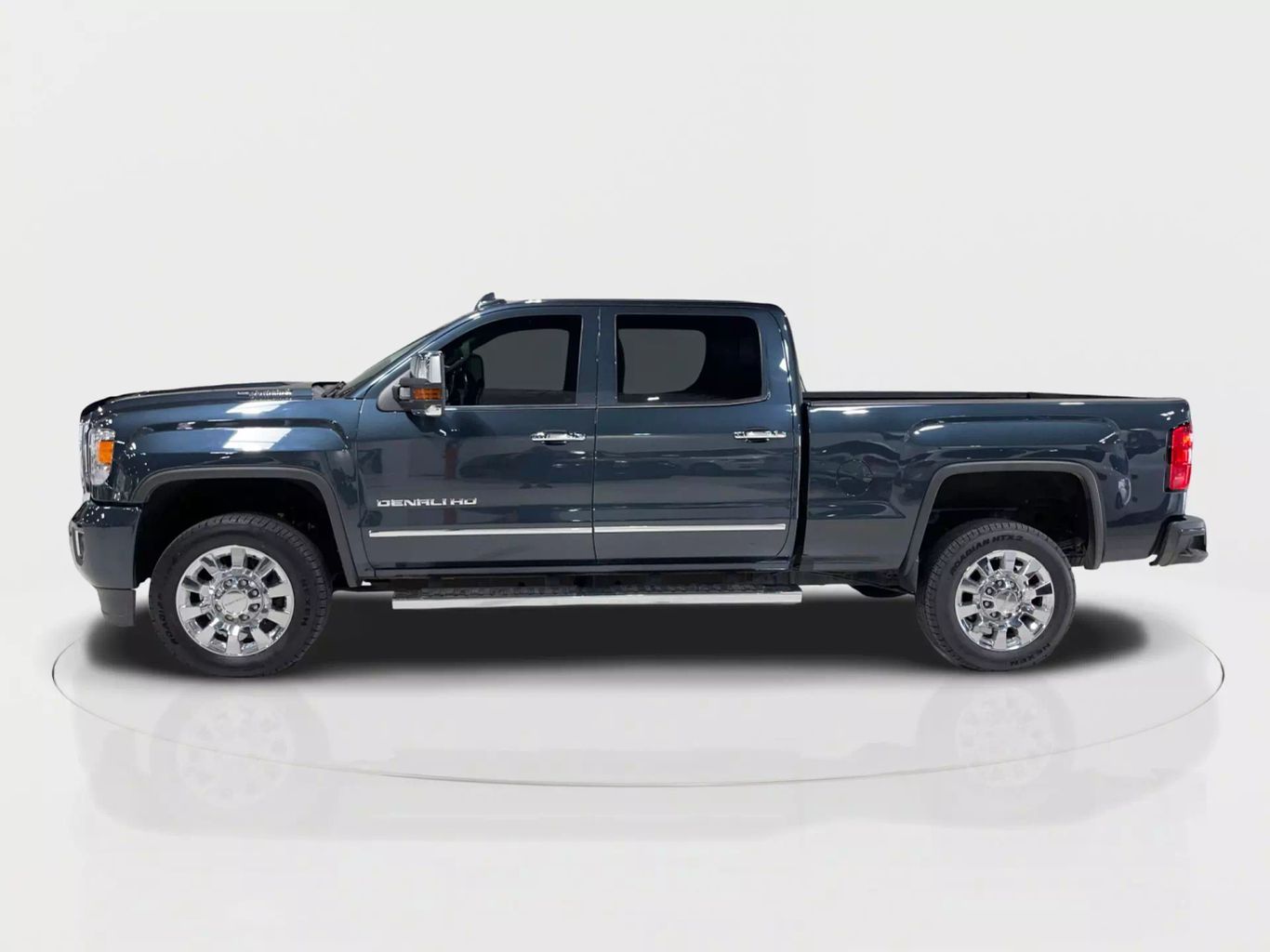 2019 GMC SIERRA 2500 HD CREW CAB PICKUP V8, TURBO DIESEL, 6.6 LITER DENALI PICKUP 4D 6 1/2 FT