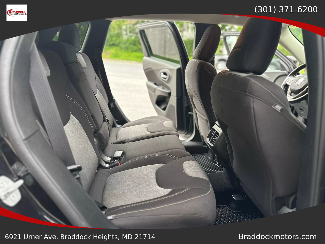 2014 JEEP CHEROKEE SUV V6, 3.2 LITER LATITUDE SPORT UTILITY 4D