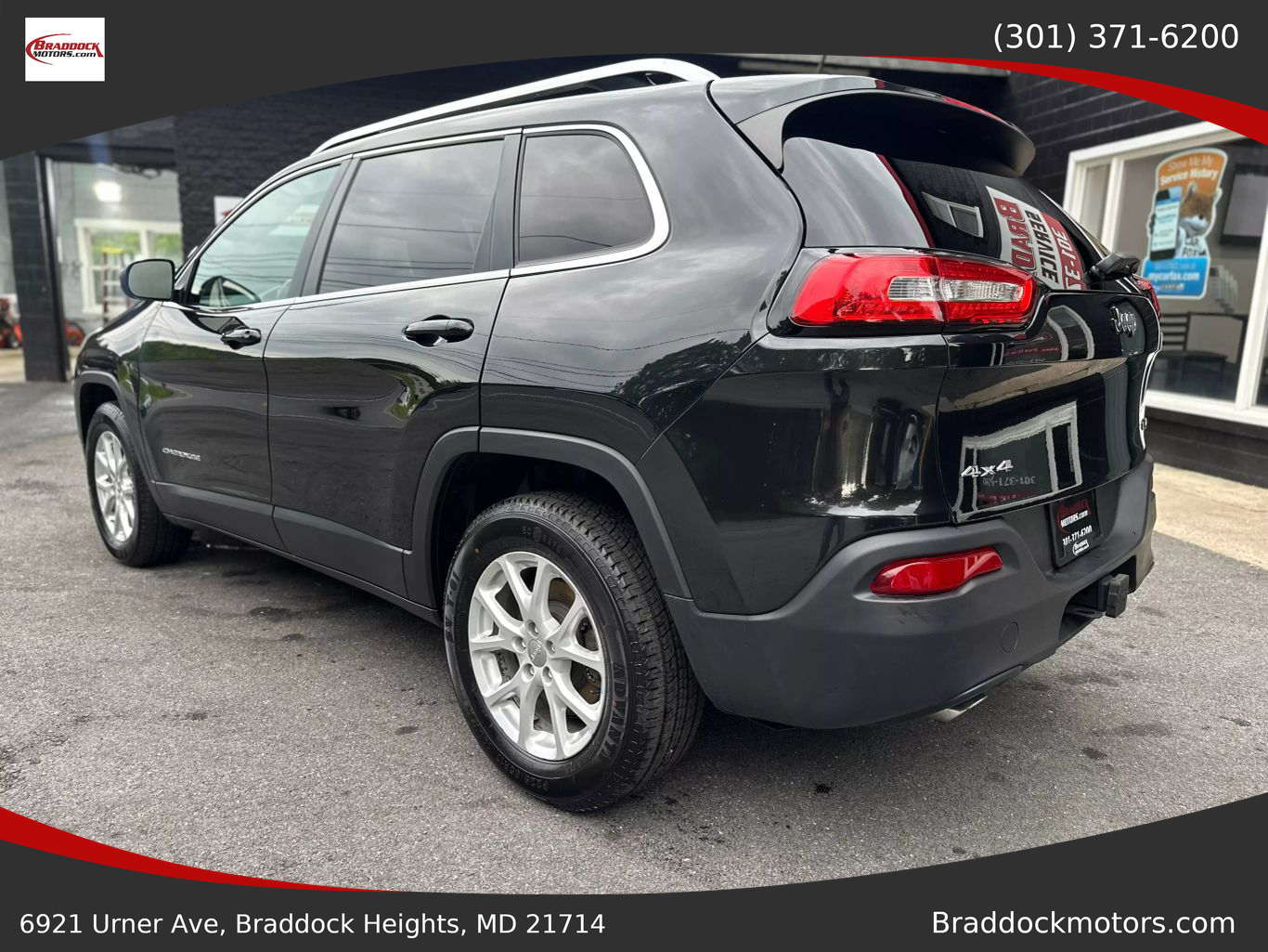2014 JEEP CHEROKEE SUV V6, 3.2 LITER LATITUDE SPORT UTILITY 4D