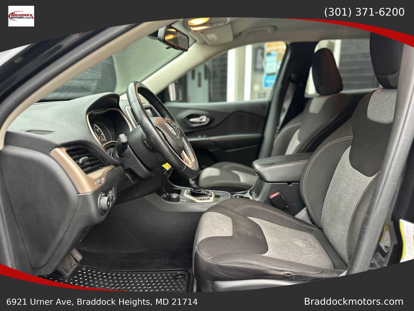 2014 JEEP CHEROKEE SUV V6, 3.2 LITER LATITUDE SPORT UTILITY 4D