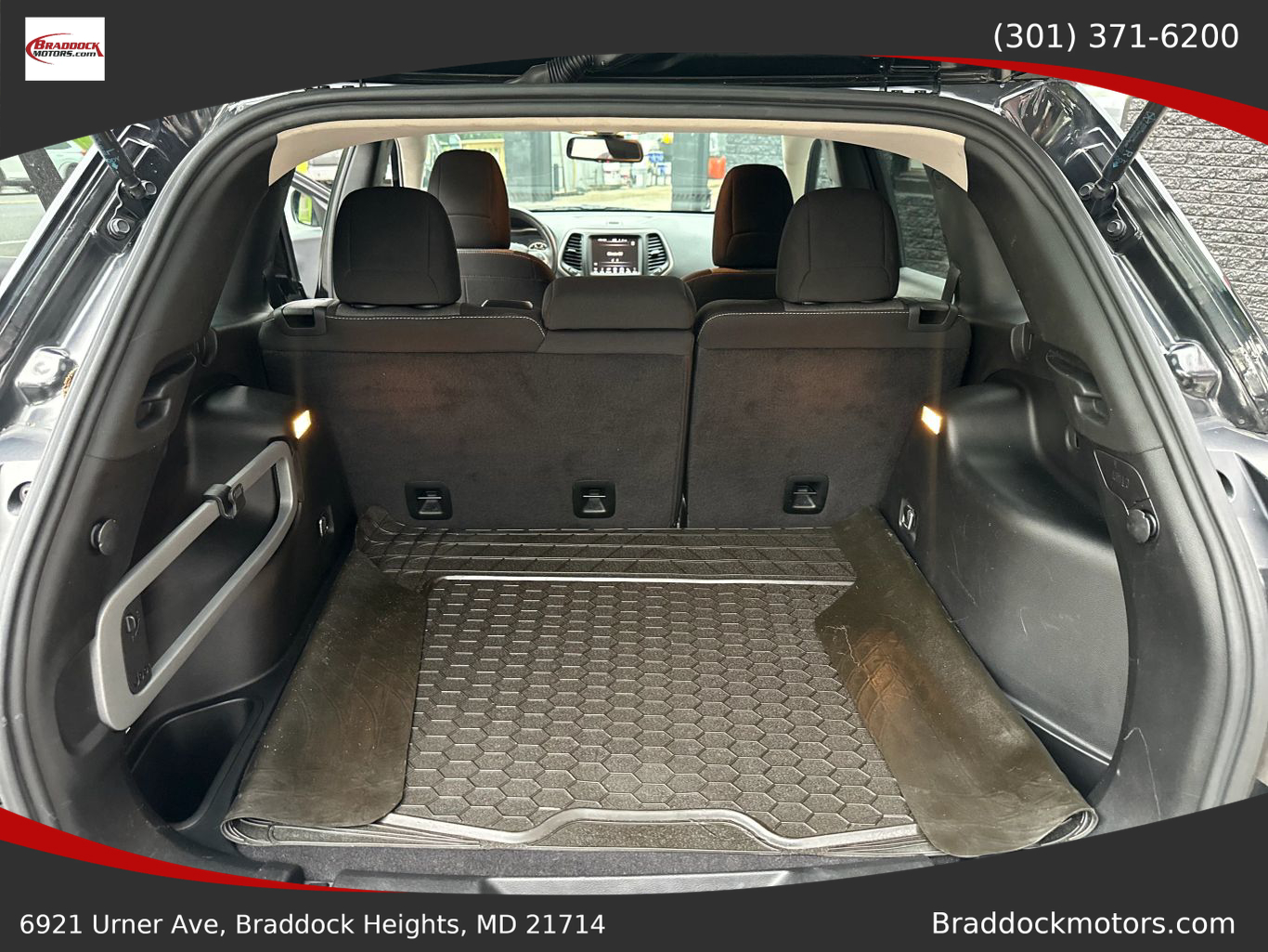 2014 JEEP CHEROKEE SUV V6, 3.2 LITER LATITUDE SPORT UTILITY 4D
