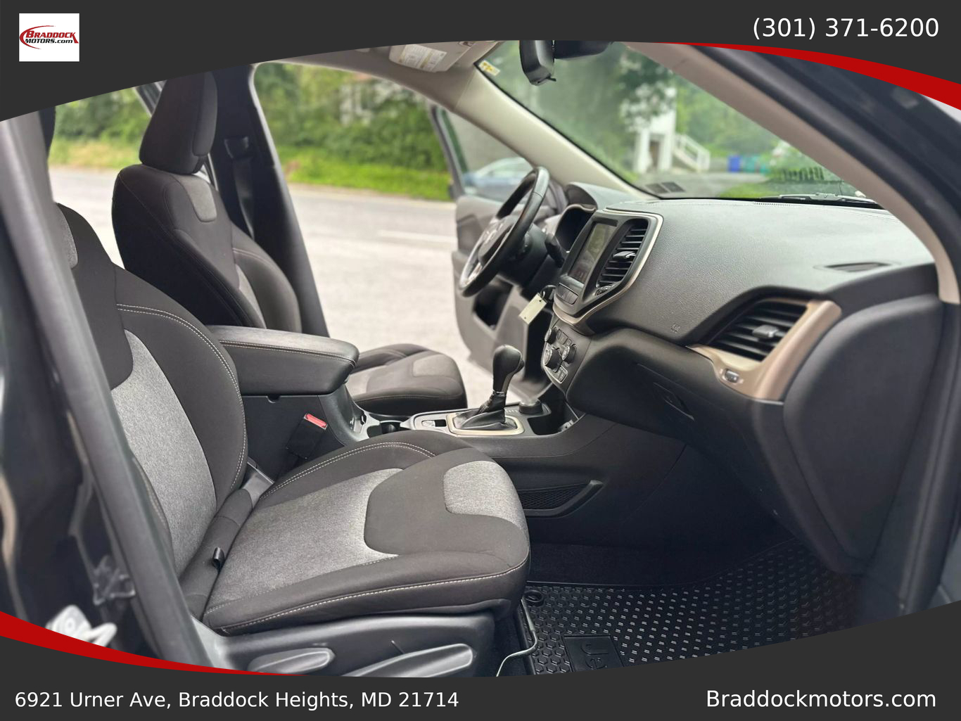 2014 JEEP CHEROKEE SUV V6, 3.2 LITER LATITUDE SPORT UTILITY 4D