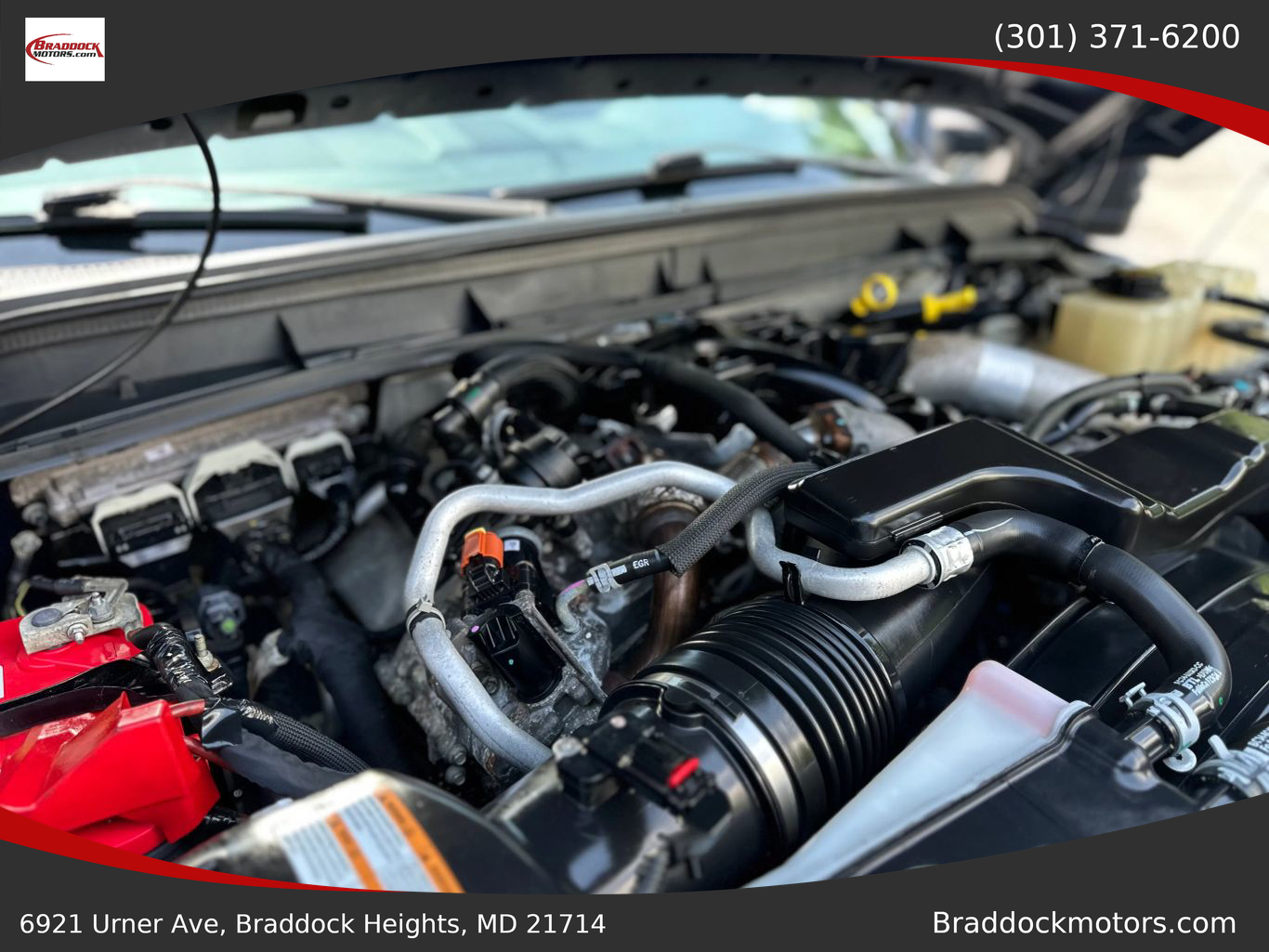 2015 FORD F350 SUPER DUTY CREW CAB PICKUP V8, TURBO DIESEL, 6.7L LARIAT PICKUP 4D 6 3/4 FT