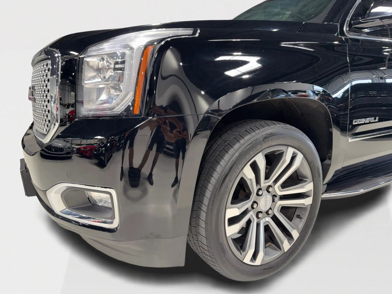 2017 GMC YUKON XL SUV V8, ECOTEC3, 6.2 LITER DENALI SPORT UTILITY 4D