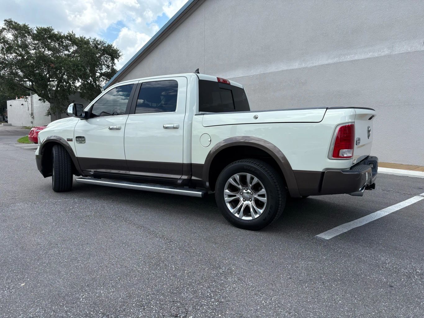 2017 RAM 1500 CREW CAB PICKUP V8, HEMI, 5.7 LITER LARAMIE LONGHORN PICKUP 4D 5 1/2 FT - Tampa Motor Cars