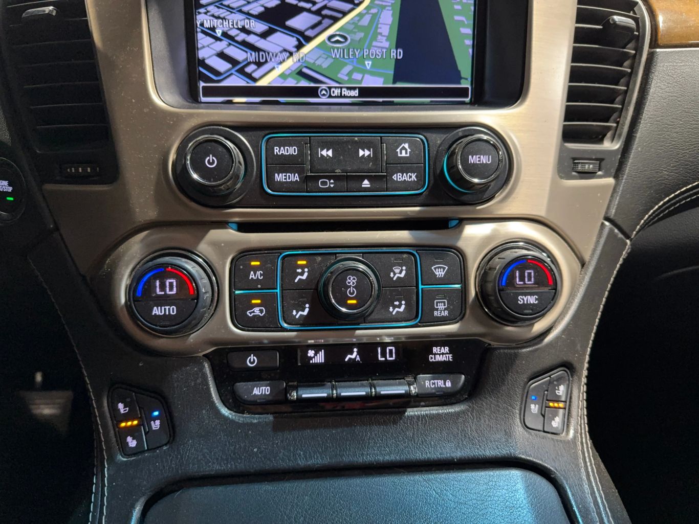 2017 GMC YUKON SUV V8, ECOTEC3, 6.2 LITER DENALI SPORT UTILITY 4D