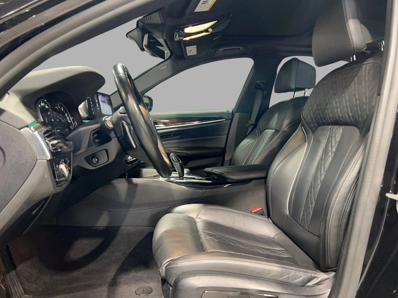 2018 BMW 5 SERIES SEDAN 6-CYL, TURBO, 3.0 LITER 540I SEDAN 4D