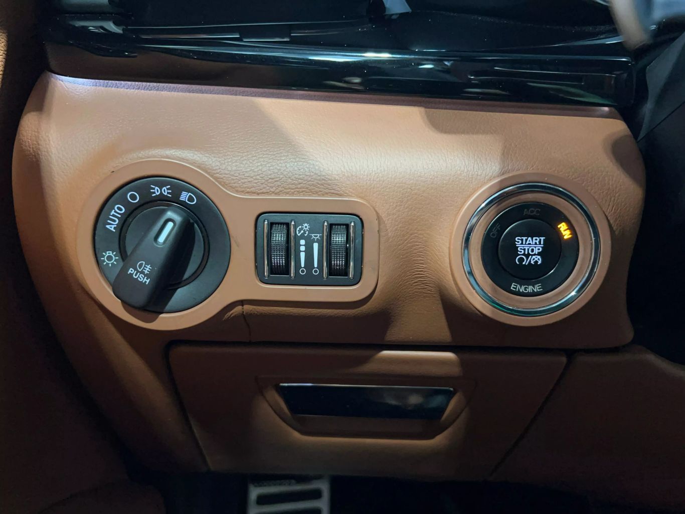 2015 MASERATI QUATTROPORTE SEDAN V6, TWIN TURBO, 3.0 LITER S Q4 SEDAN 4D