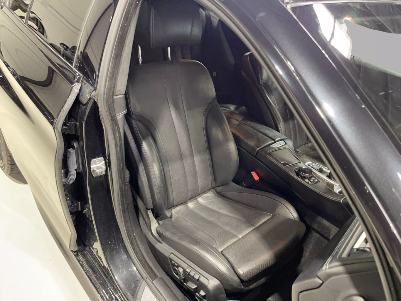 2016 BMW 6 SERIES SEDAN V8, TWIN TURBO, 4.4 LITER 650I XDRIVE GRAN COUPE 4D