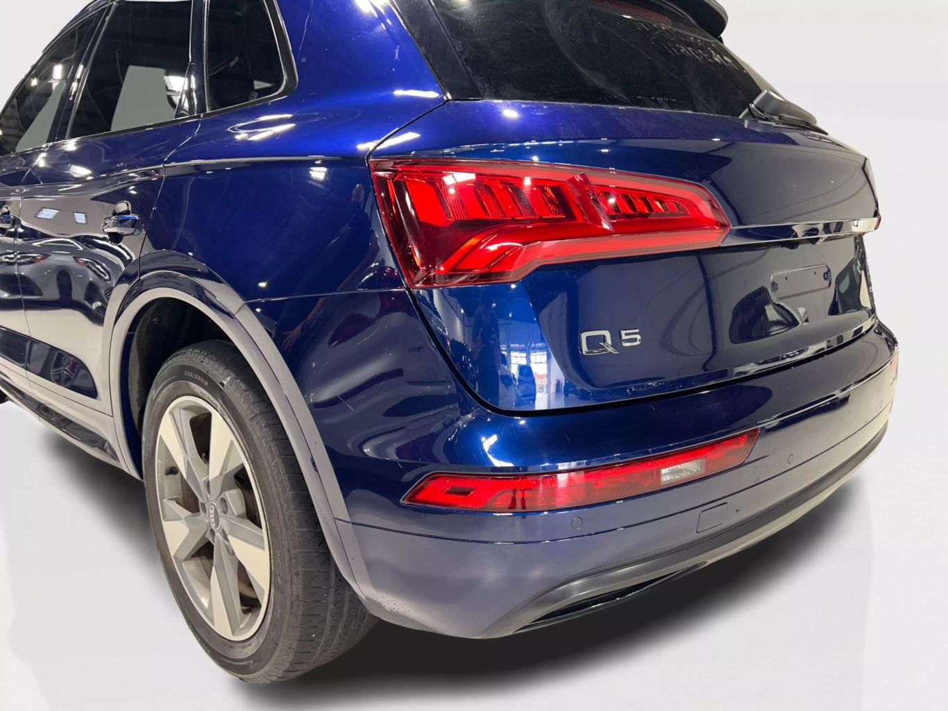 2020 AUDI Q5 SUV 4-CYL, TURBO, 2.0 LITER 45 TFSI PREMIUM SPORT UTILITY 4D