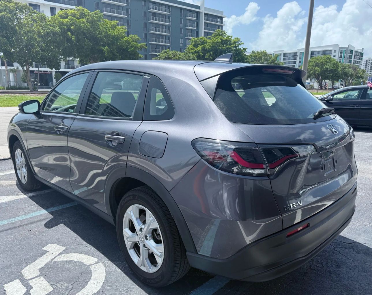 2024 HONDA HR-V SUV 4-CYL, VTEC, 2.0 LITER LX SPORT UTILITY 4D