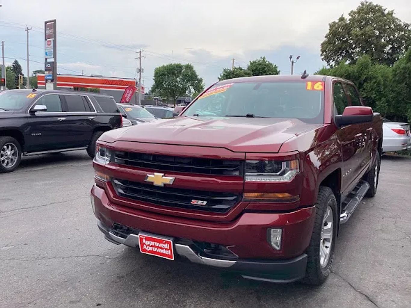 2016 Chevrolet Silverado 1500 Crew Cab - Image 5
