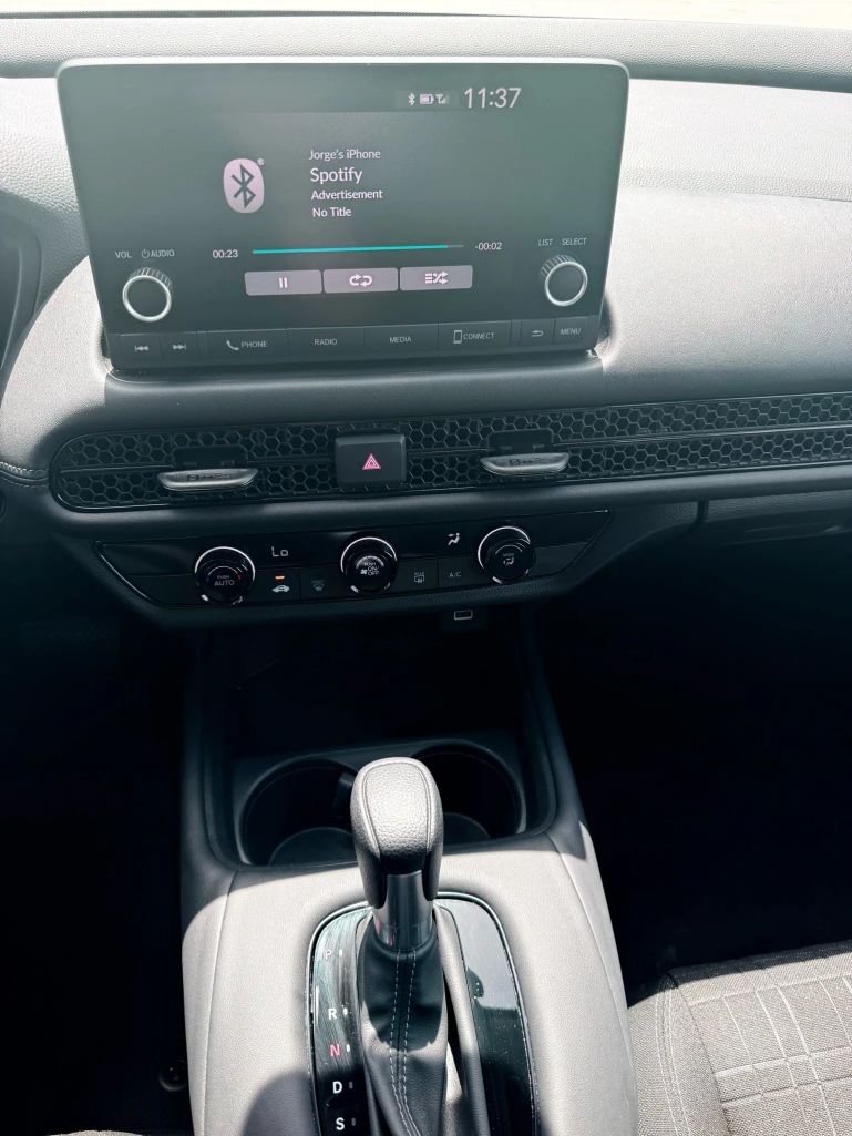 2024 HONDA HR-V SUV 4-CYL, VTEC, 2.0 LITER LX SPORT UTILITY 4D