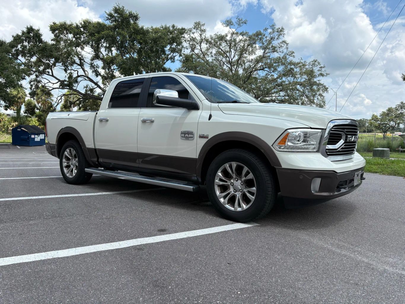 2017 RAM 1500 CREW CAB PICKUP V8, HEMI, 5.7 LITER LARAMIE LONGHORN PICKUP 4D 5 1/2 FT - Tampa Motor Cars