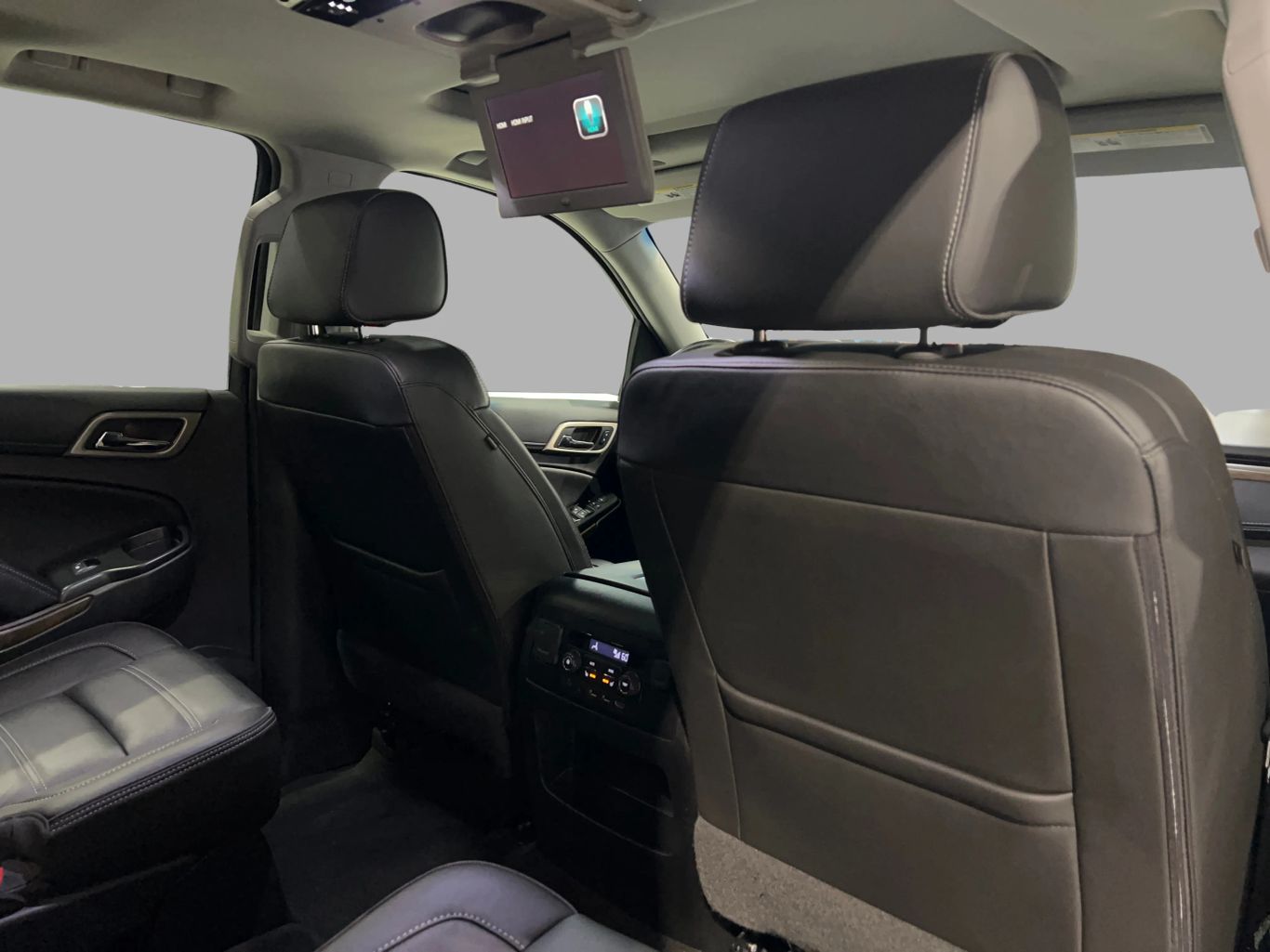 2018 GMC YUKON SUV V8, ECOTEC3, 6.2 LITER DENALI SPORT UTILITY 4D