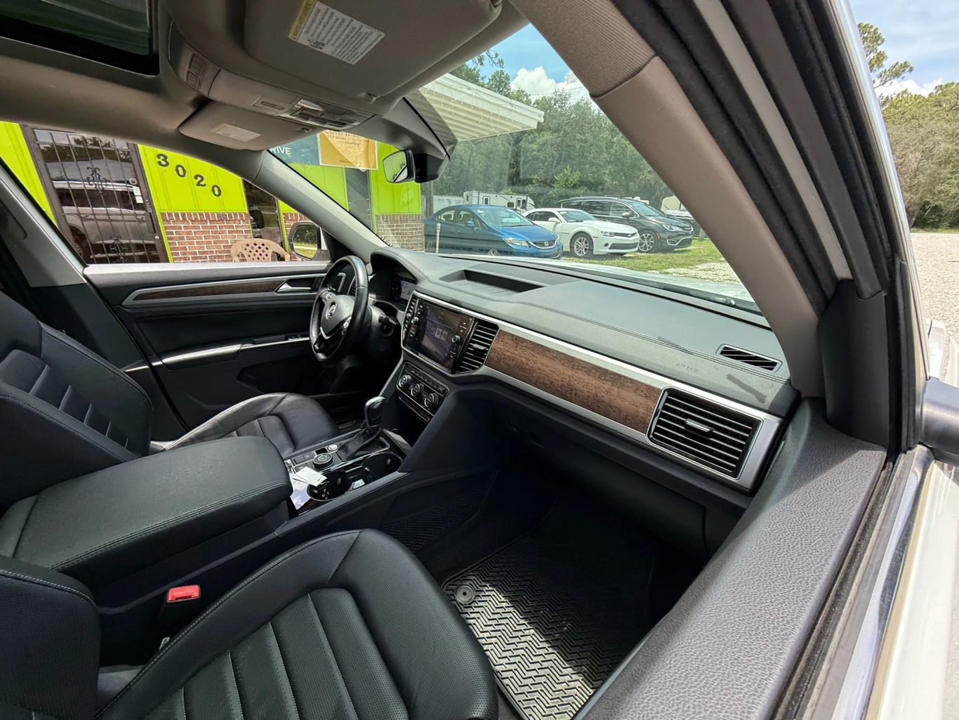 2018 VOLKSWAGEN ATLAS SUV V6, 3.6 LITER SEL PREMIUM 4MOTION SPORT UTILITY 4D