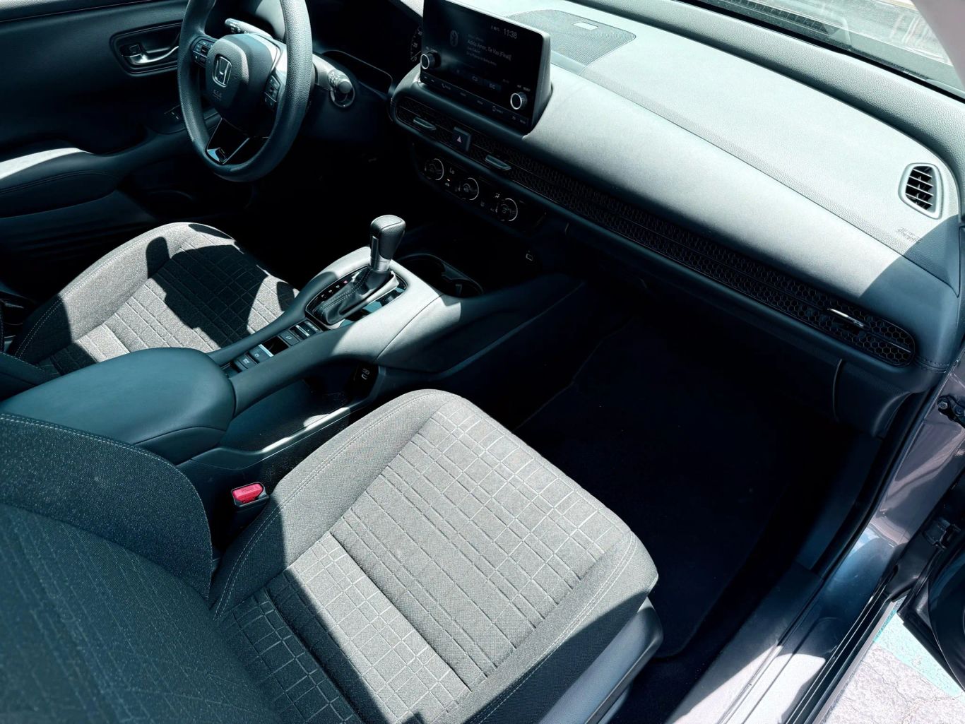 2024 HONDA HR-V SUV 4-CYL, VTEC, 2.0 LITER LX SPORT UTILITY 4D