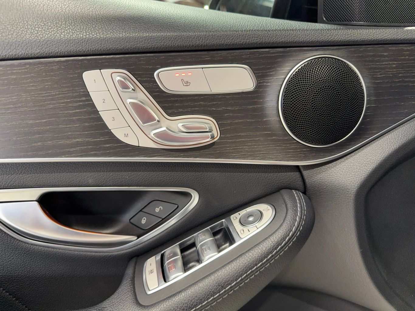 2020 MERCEDES-BENZ C-CLASS SEDAN 4-CYL, TURBO, 2.0 LITER C 300 SEDAN 4D