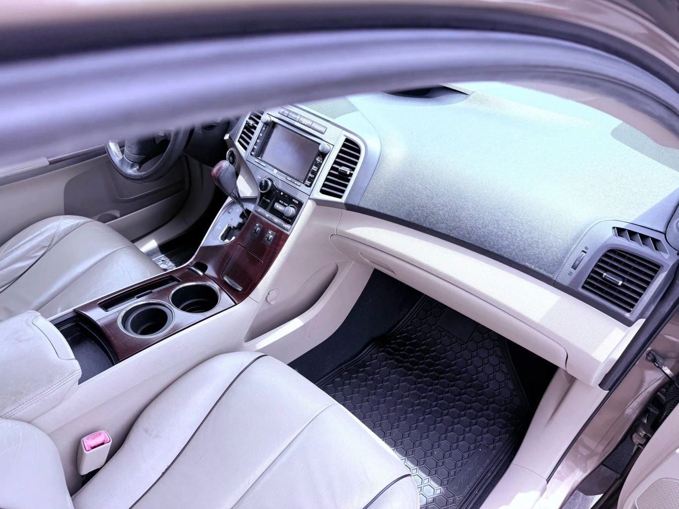 2011 TOYOTA VENZA WAGON V6, 3.5 LITER WAGON 4D