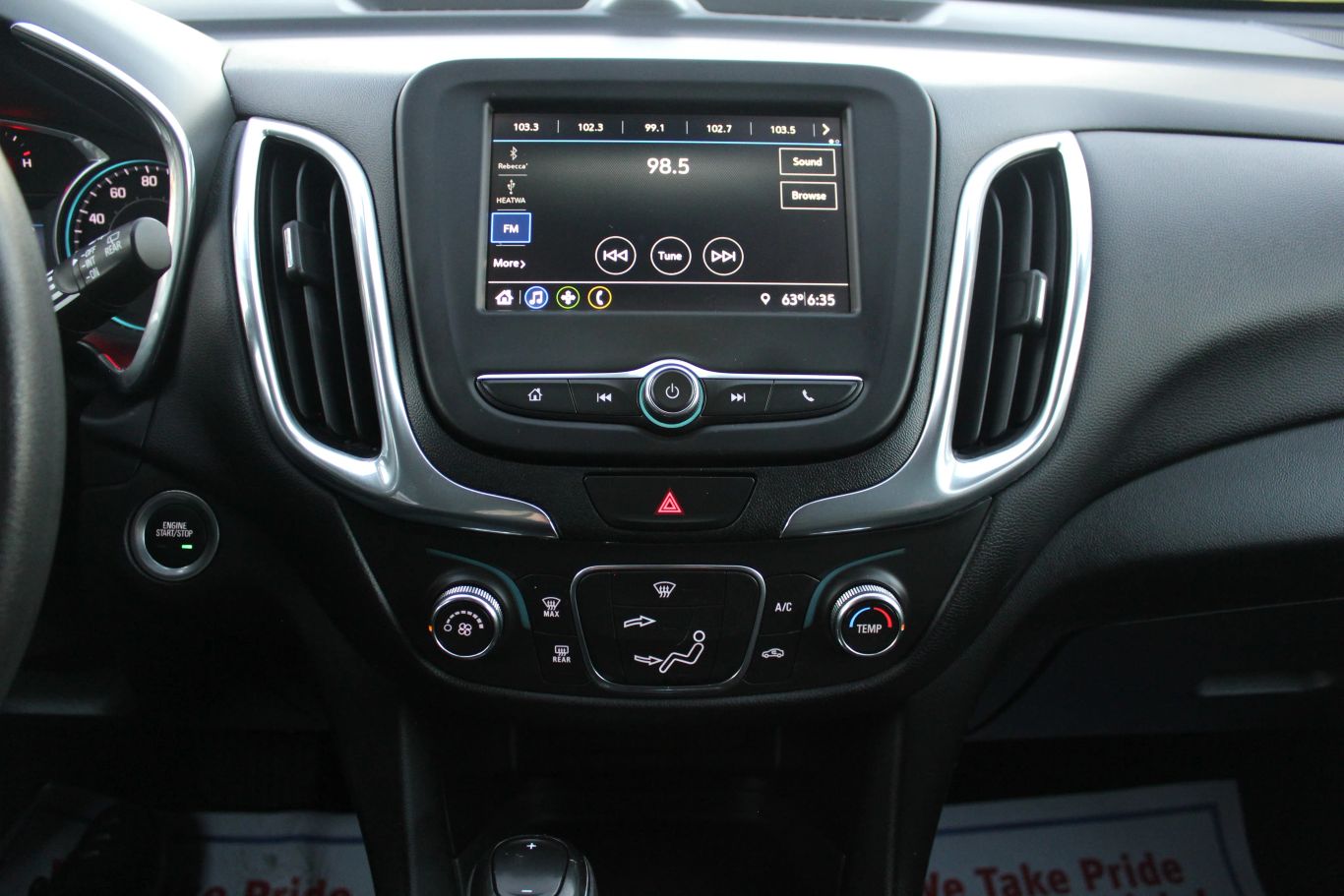 2019 Chevrolet Equinox Lt Sport Utility 4d - Image 25