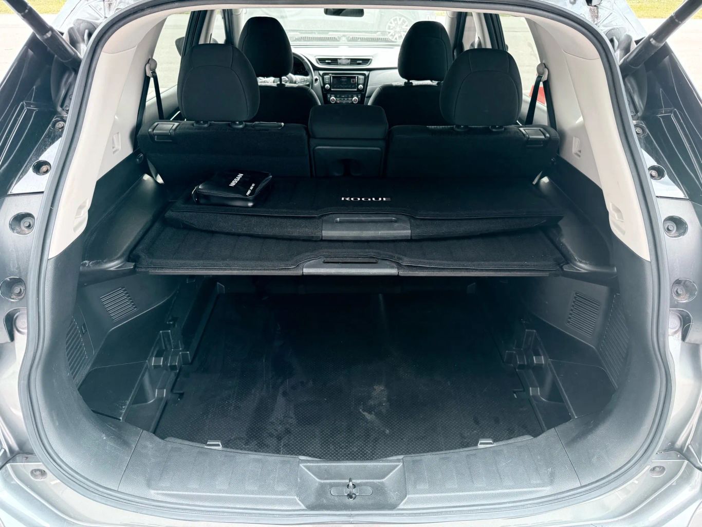 2018 NISSAN ROGUE SUV 4-CYL, 2.5 LITER SV SPORT UTILITY 4D