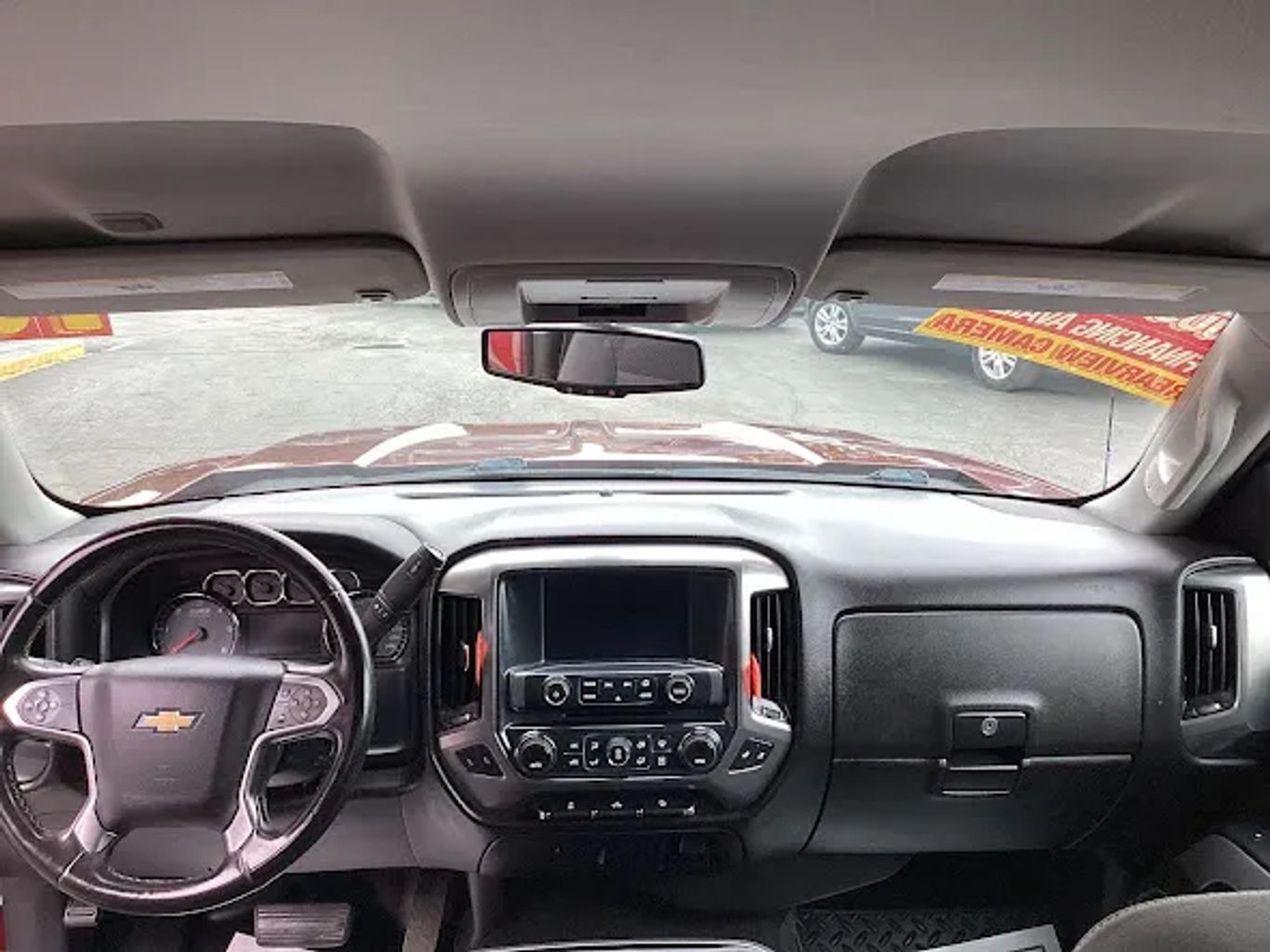 2016 Chevrolet Silverado 1500 Crew Cab - Image 13