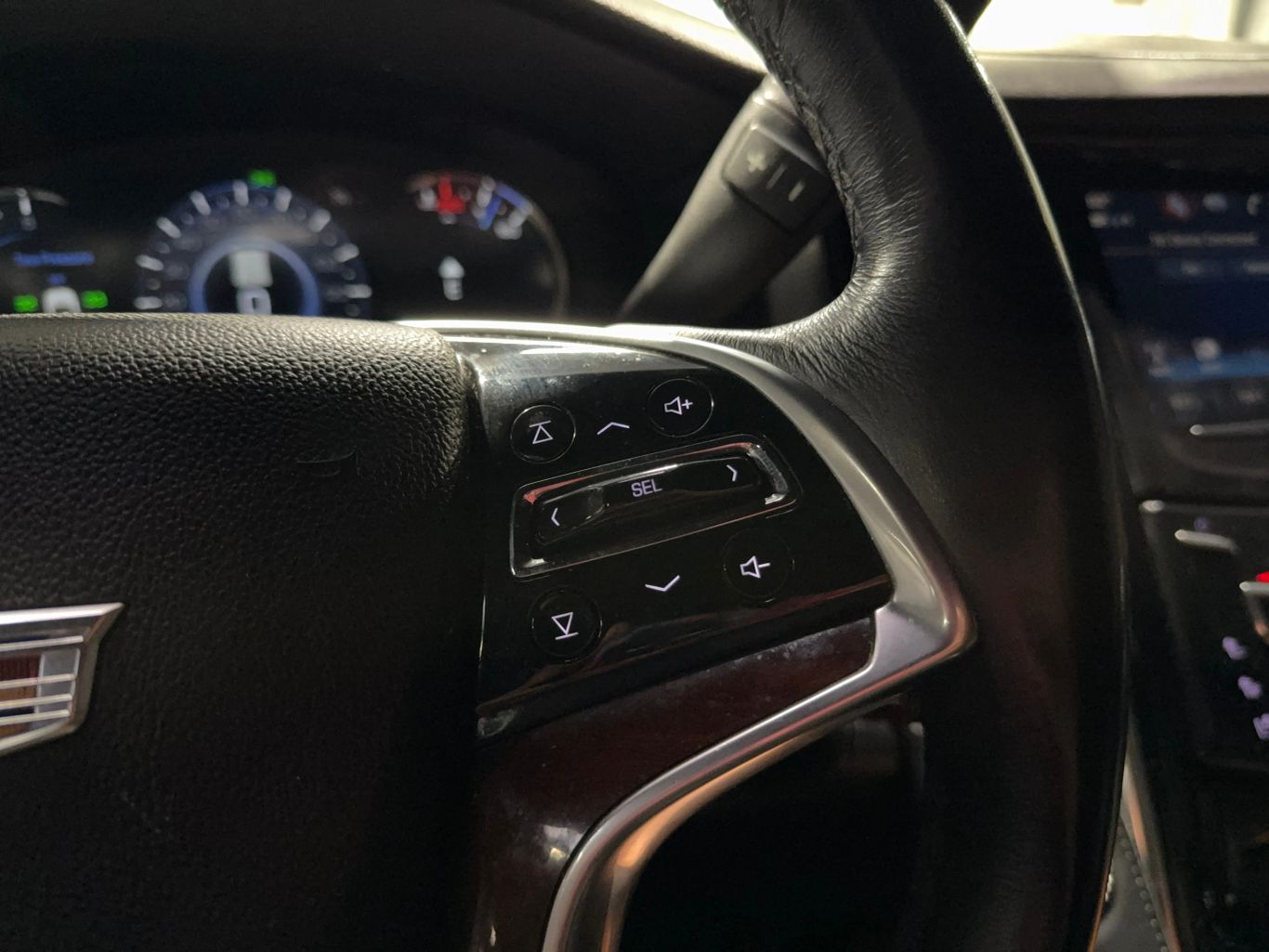 2018 CADILLAC ESCALADE SUV V8, 6.2 LITER SPORT UTILITY 4D