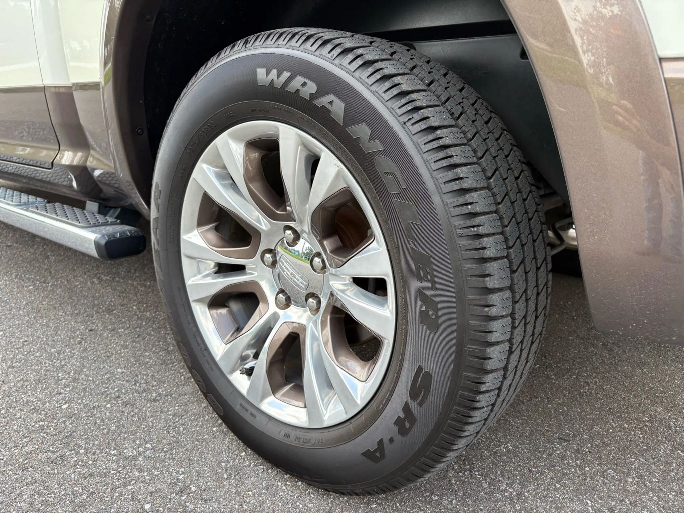 2017 RAM 1500 CREW CAB PICKUP V8, HEMI, 5.7 LITER LARAMIE LONGHORN PICKUP 4D 5 1/2 FT - Tampa Motor Cars