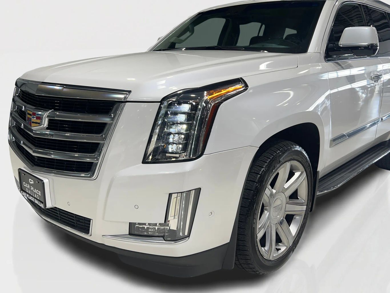 2020 CADILLAC ESCALADE SUV V8, 6.2 LITER LUXURY SPORT UTILITY 4D