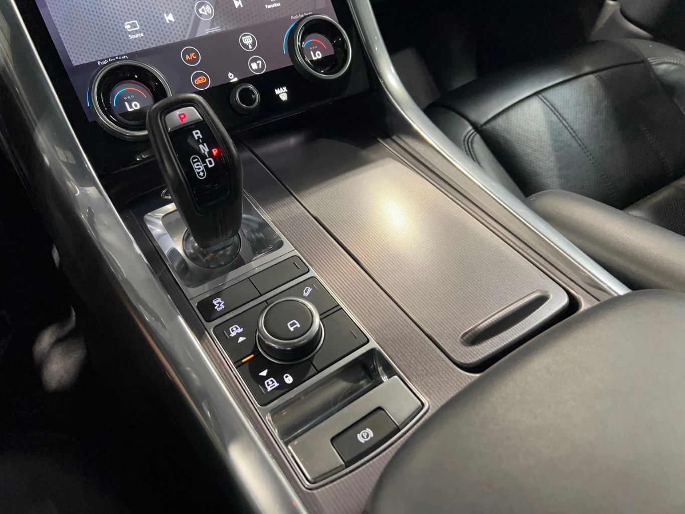 2020 LAND ROVER RANGE ROVER SPORT SUV 6-CYL, TURBO, 3.0 LITER HSE SPORT UTILITY 4D