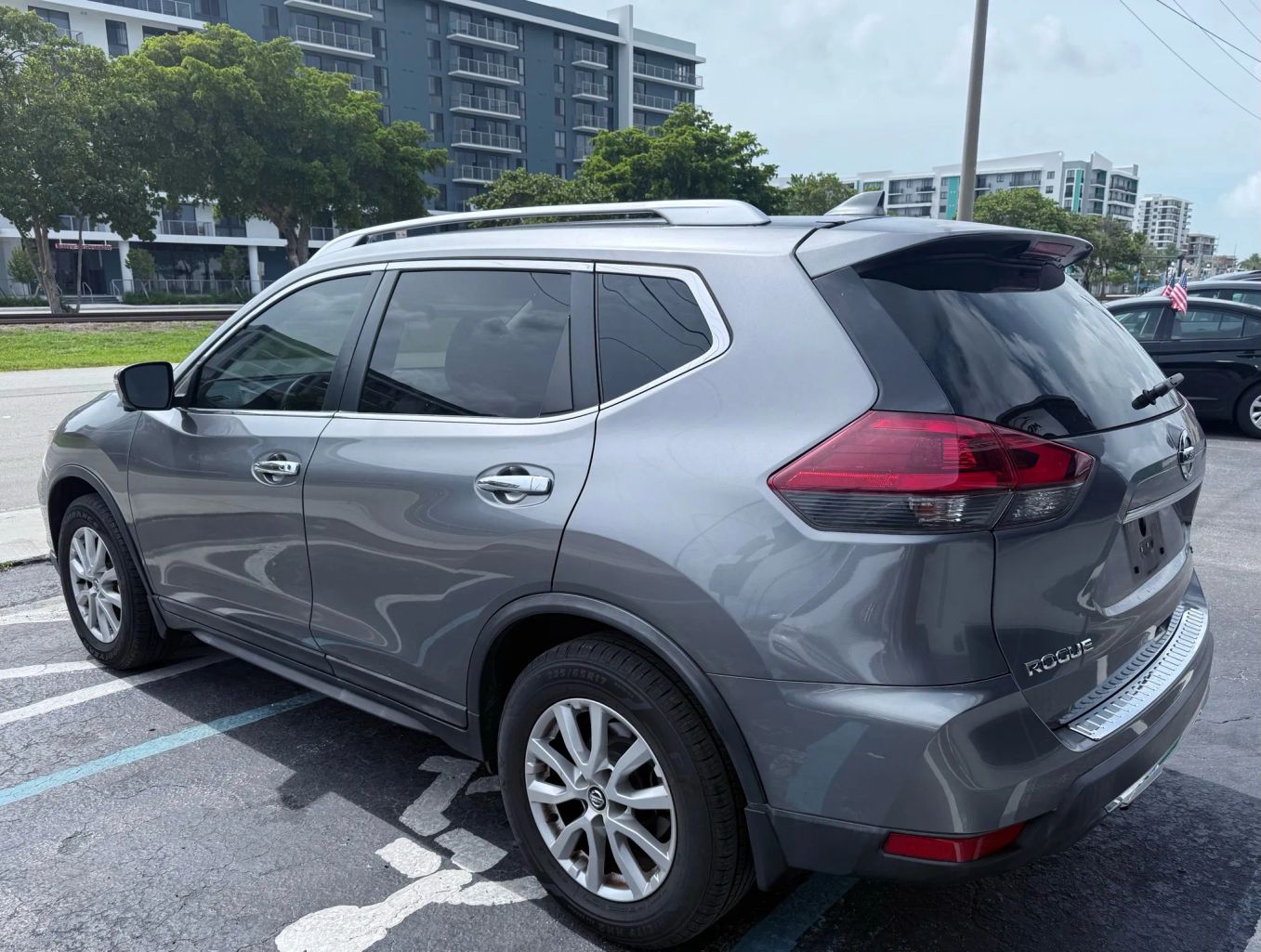 2018 NISSAN ROGUE SUV 4-CYL, 2.5 LITER SV SPORT UTILITY 4D