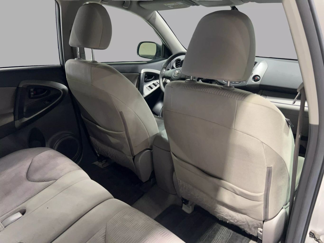 2010 TOYOTA RAV4 SUV 4-CYL, 2.5 LITER SPORT UTILITY 4D