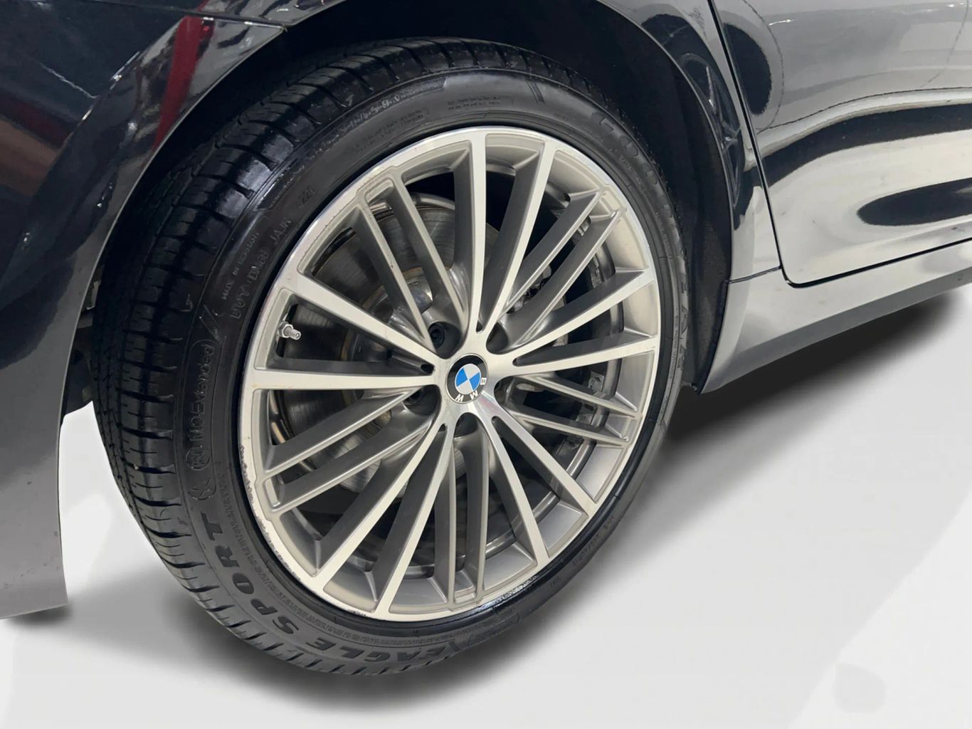 2018 BMW 5 SERIES SEDAN 6-CYL, TURBO, 3.0 LITER 540I SEDAN 4D