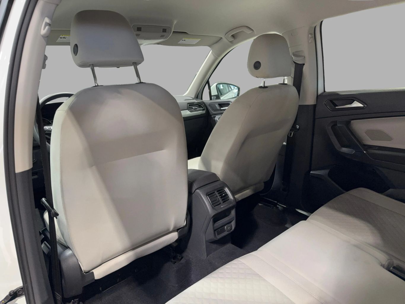 2018 VOLKSWAGEN TIGUAN SUV 4-CYL, TURBO, 2.0 LITER 2.0T S 4MOTION SPORT UTILITY 4D