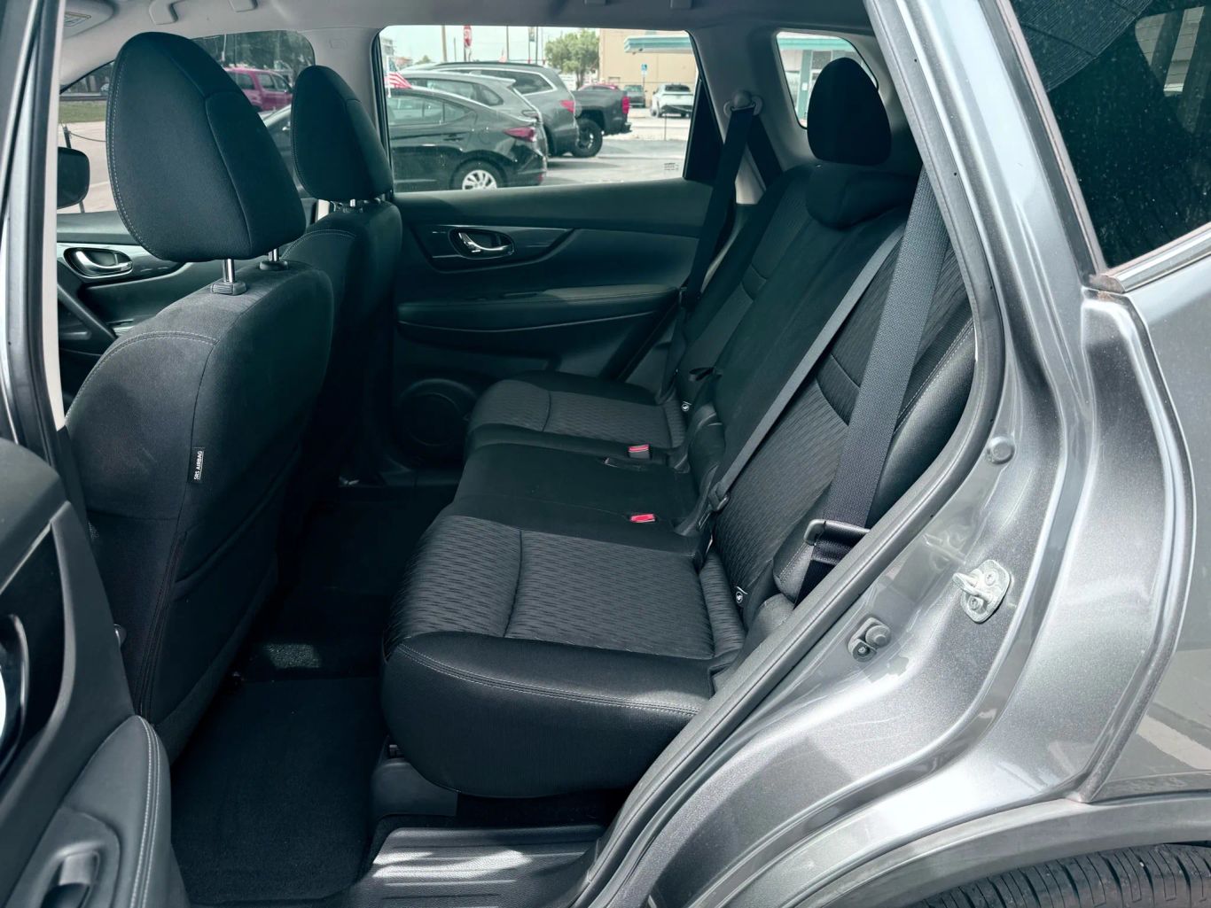 2018 NISSAN ROGUE SUV 4-CYL, 2.5 LITER SV SPORT UTILITY 4D