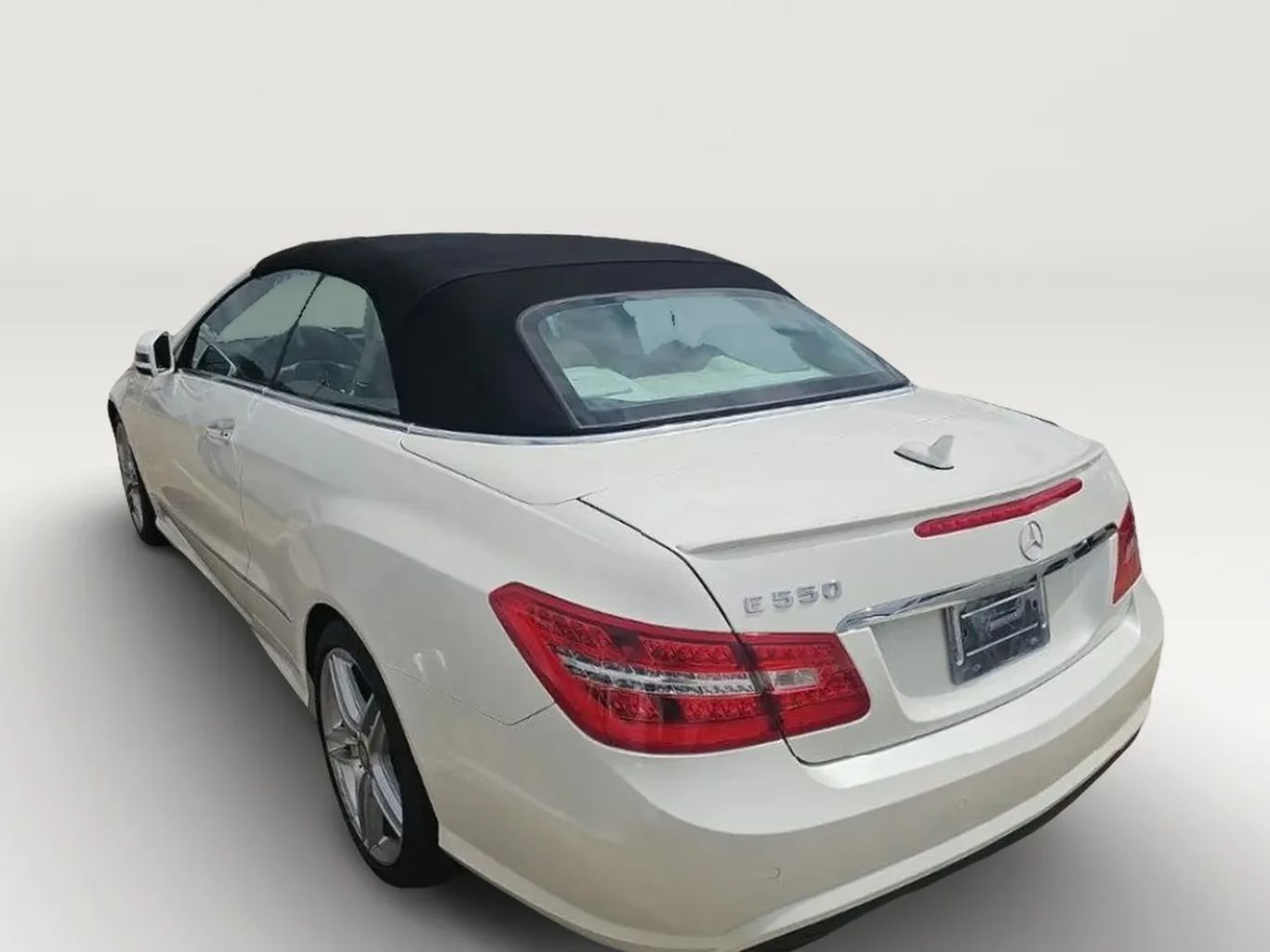 2013 MERCEDES-BENZ E-CLASS CONVERTIBLE V8, TWIN TURBO, 4.6L E 550 CONVERTIBLE 2D