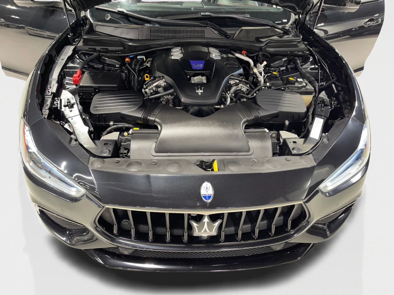 2022 MASERATI GHIBLI SEDAN V6, TWIN TURBO, 3.0 LITER MODENA SEDAN 4D