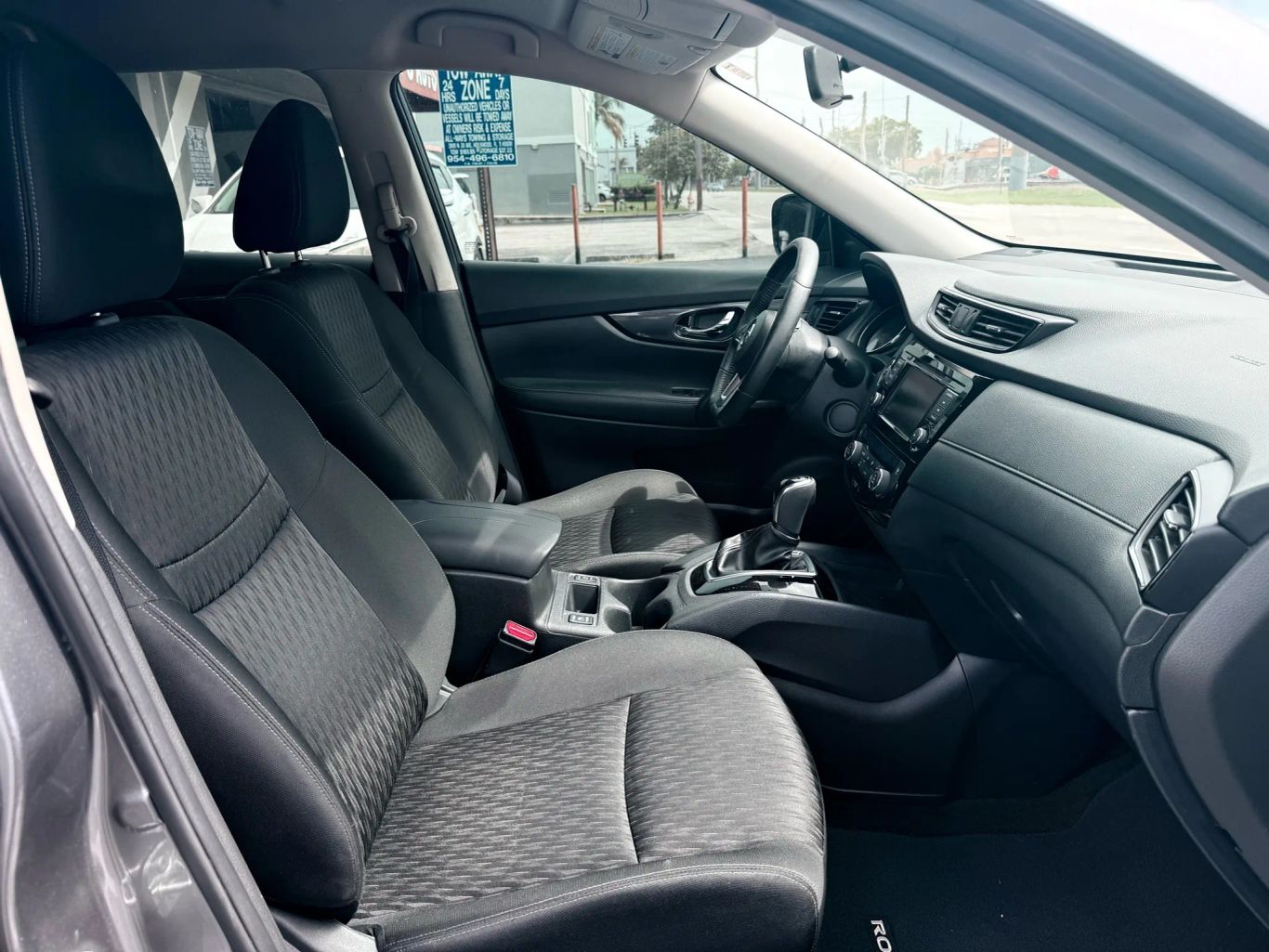 2018 NISSAN ROGUE SUV 4-CYL, 2.5 LITER SV SPORT UTILITY 4D