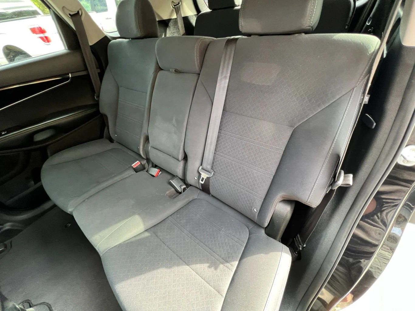 2019 KIA SORENTO SUV 4-CYL, GDI, 2.4 LITER LX SPORT UTILITY 4D