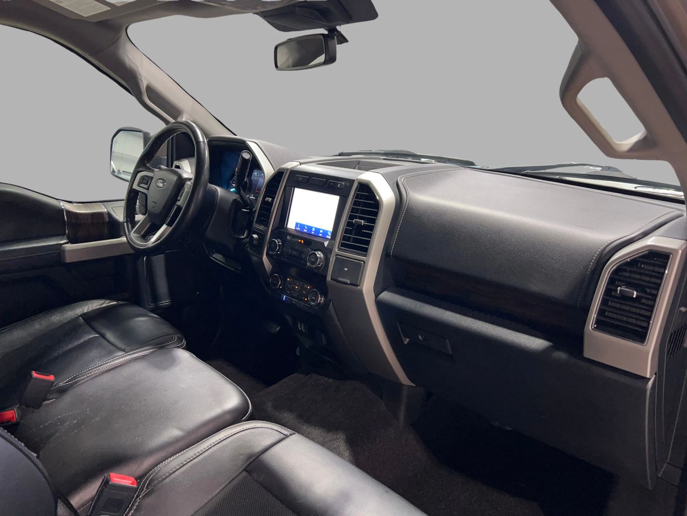 2020 FORD F150 SUPERCREW CAB PICKUP V8, FLEX FUEL, 5.0 LITER LARIAT PICKUP 4D 5 1/2 FT