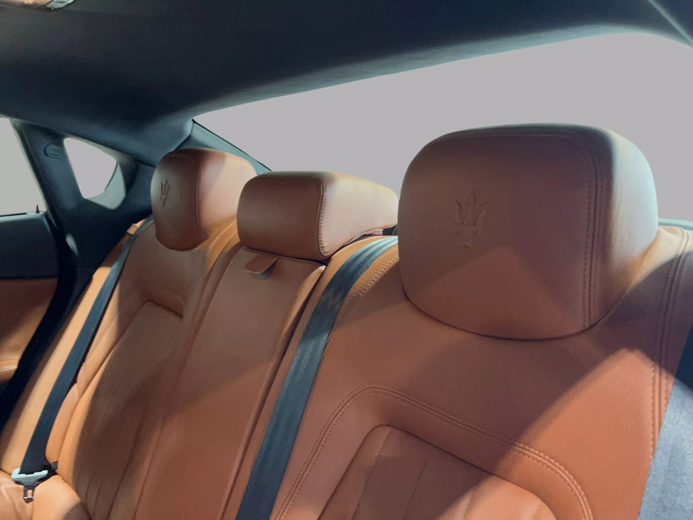 2015 MASERATI QUATTROPORTE SEDAN V6, TWIN TURBO, 3.0 LITER S Q4 SEDAN 4D