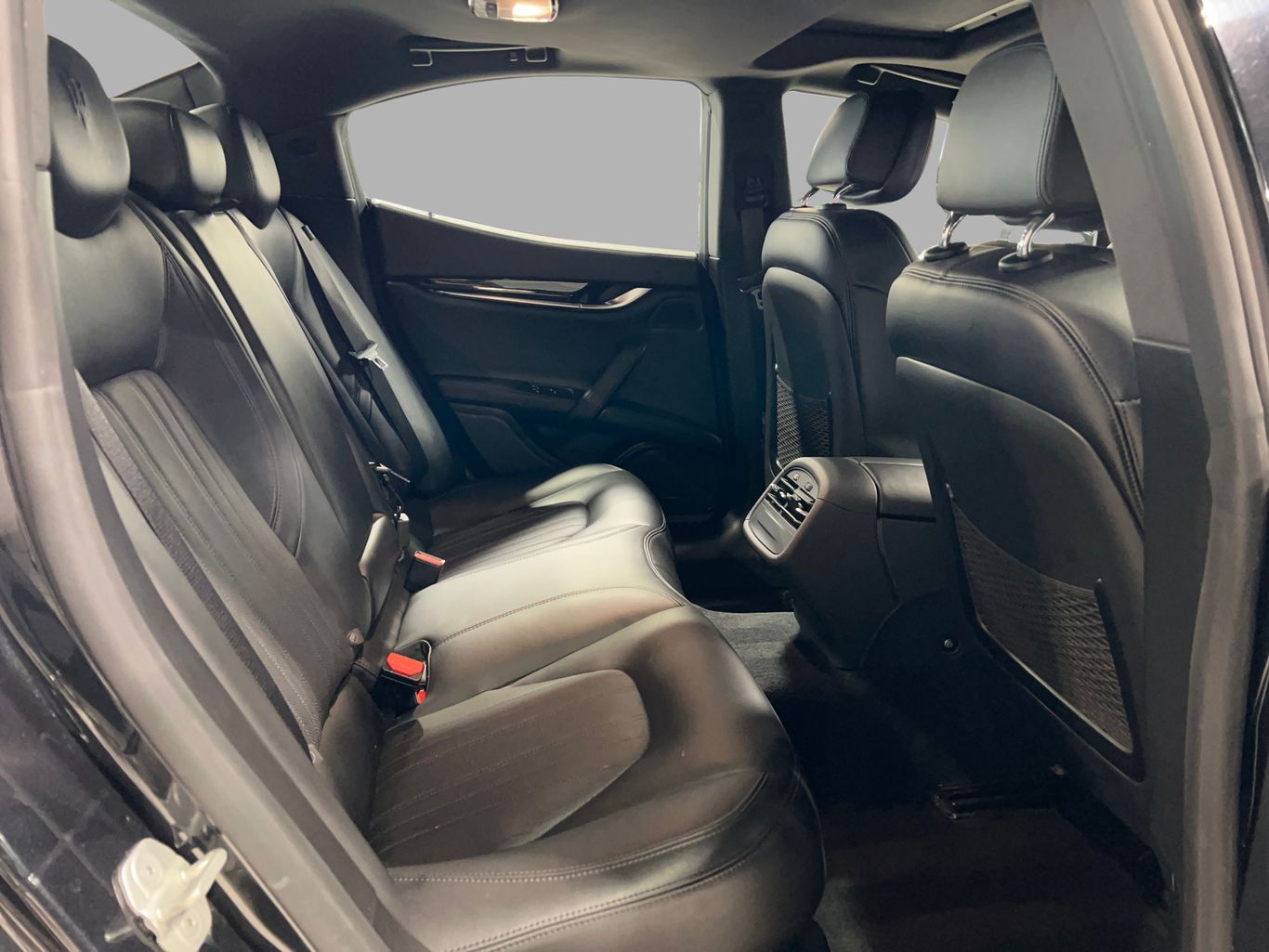 2023 MASERATI GHIBLI SEDAN V6, TWIN TURBO, 3.0 LITER MODENA SEDAN 4D