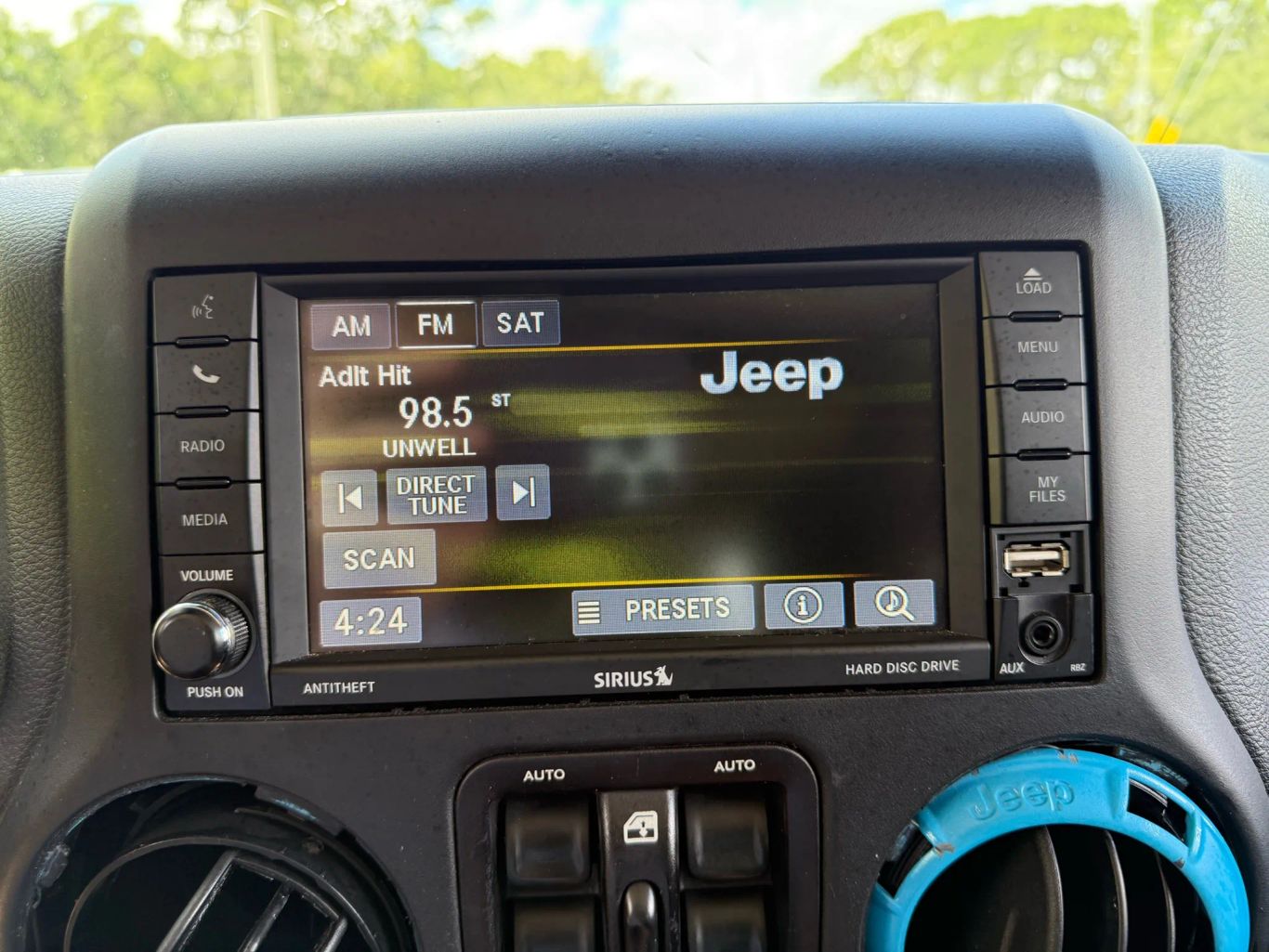 2017 JEEP WRANGLER UNLIMITED SUV V6, 3.6 LITER SPORT SUV 4D