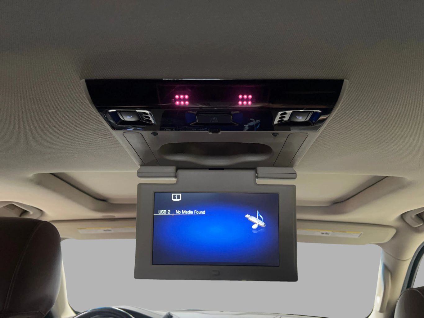 2020 CADILLAC ESCALADE SUV V8, 6.2 LITER LUXURY SPORT UTILITY 4D