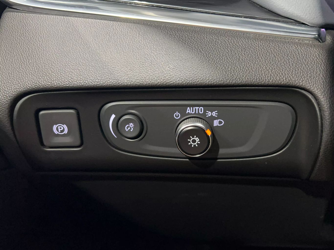 2021 BUICK ENCLAVE SUV V6, 3.6 LITER PREMIUM SPORT UTILITY 4D