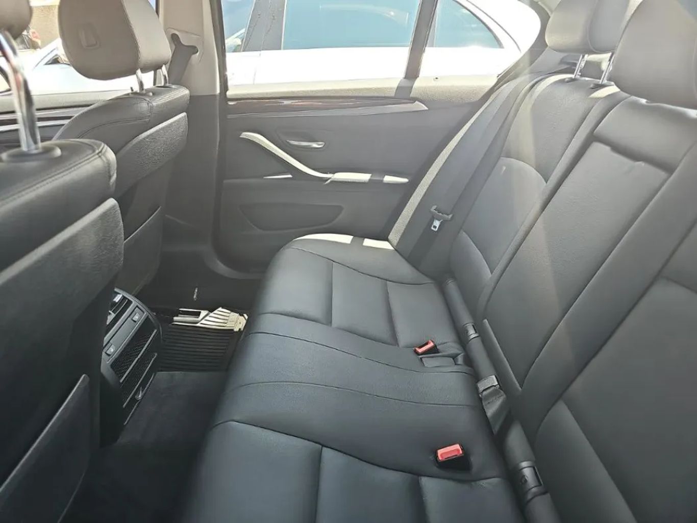 2015 BMW 5 SERIES SEDAN 4-CYL, TURBO, 2.0 LITER 528I XDRIVE SEDAN 4D